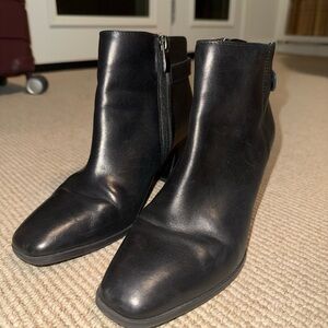 Franco Sarto black ilaria booties